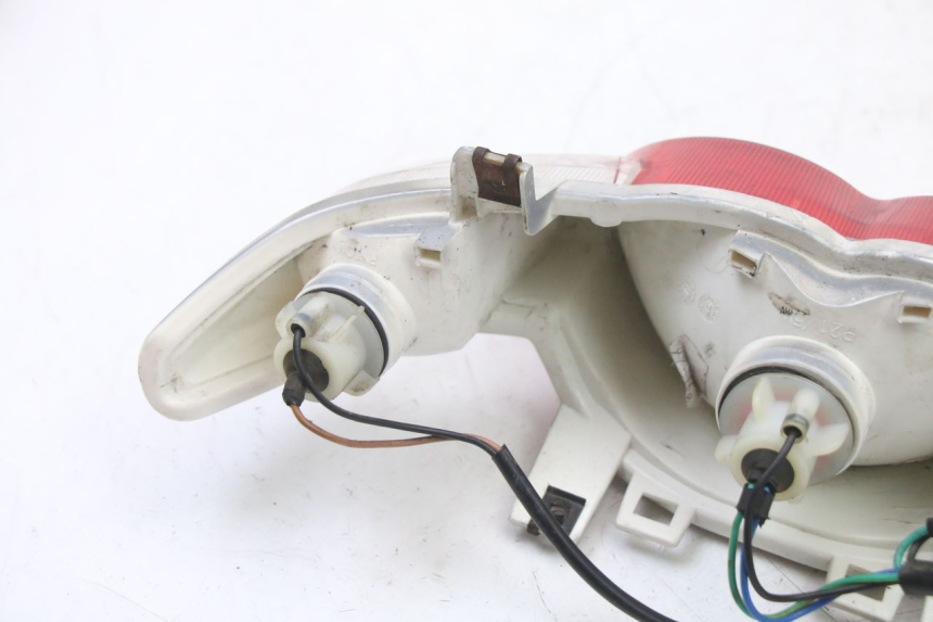 photo de TAIL LIGHT MBK OVETTO ONE 2T 50 (2013 - 2017)