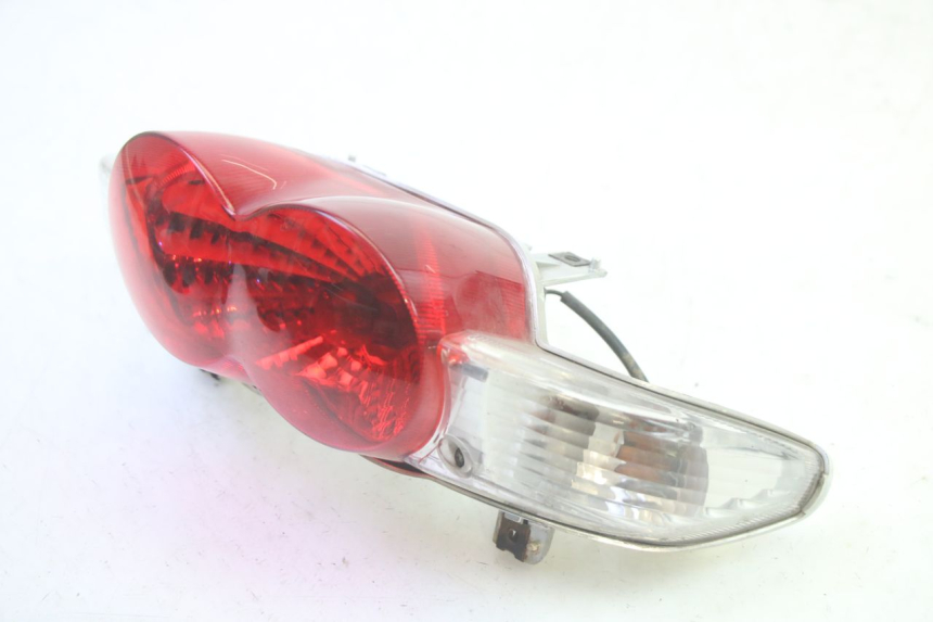 photo de REAR LIGHT YAMAHA NEOS NEO'S 4T 50 (2008 - 2016) - Zoom on usage condition