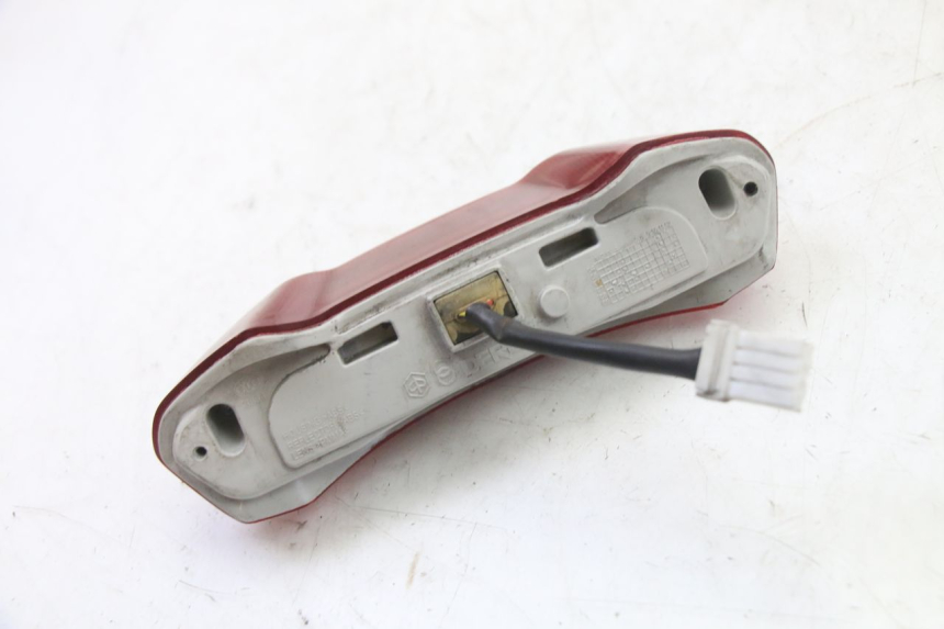 photo de TAIL LIGHT PIAGGIO NRG POWER PUREJET 50 (2018 - 2021)