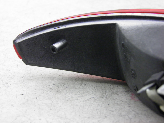 photo de REAR LIGHT PEUGEOT ELYSEO 125 (1999 - 2004)