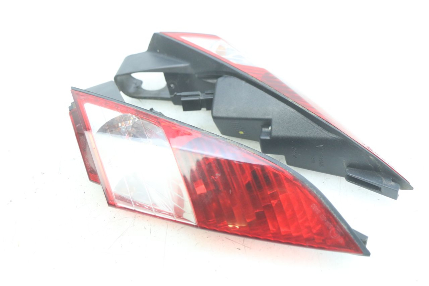 photo de REAR LIGHT PEUGEOT SATELIS 125 (2006 - 2009)