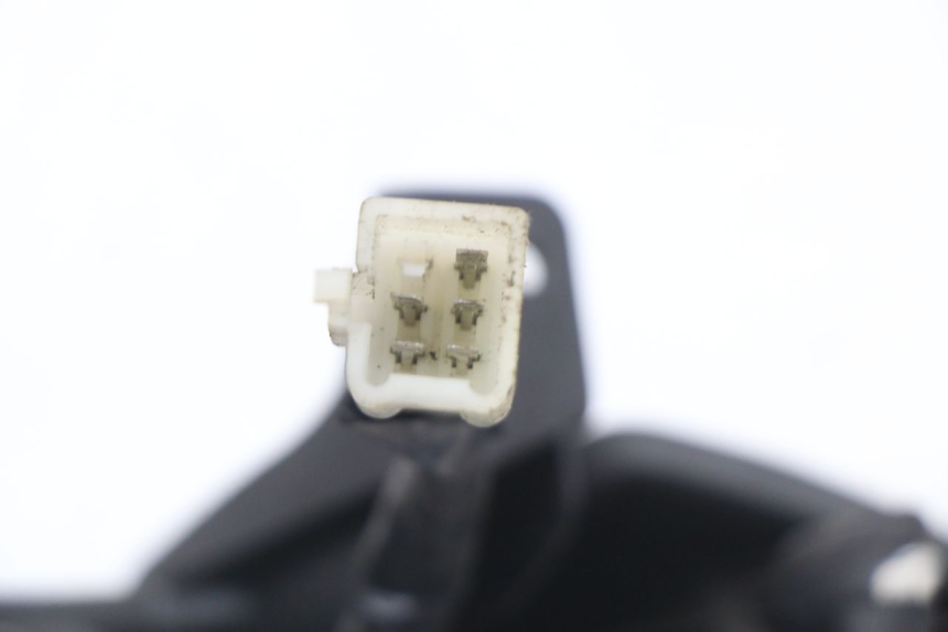 photo de TAIL LIGHT PEUGEOT STREETZONE I 2T 50 (2018 - 2020)
