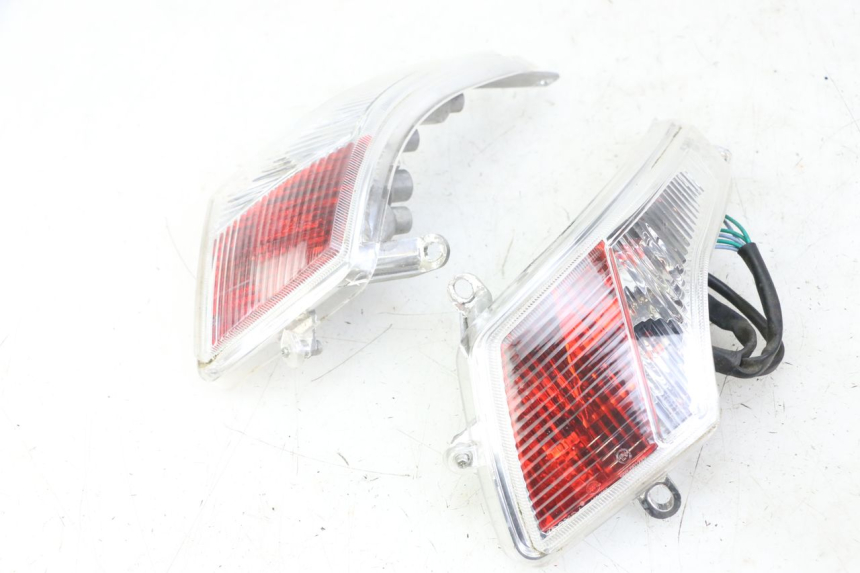 photo de TAIL LIGHT PEUGEOT VIVACITY 125 (2010 - 2017)