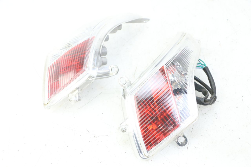 photo de TAIL LIGHT PEUGEOT VIVACITY 125 (2010 - 2017)