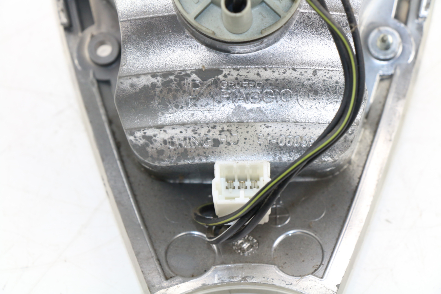 photo de REAR LIGHT PIAGGIO FLY 2T 50 (2004 - 2017)