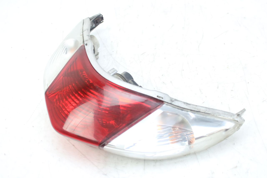 photo de REAR LIGHT PIAGGIO FLY 4T 50 (2013 - 2017)