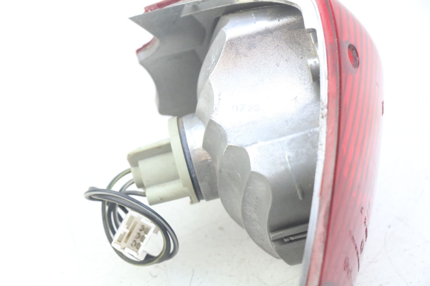 photo de REAR LIGHT PIAGGIO FLY 100 (2006 - 2010)