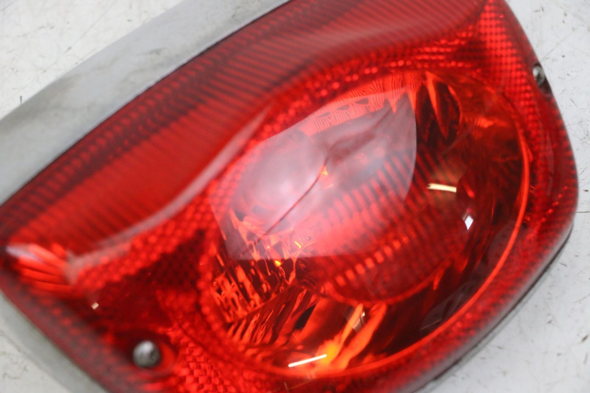 photo de TAIL LIGHT PIAGGIO VESPA LX 150 (2005 - 2013)