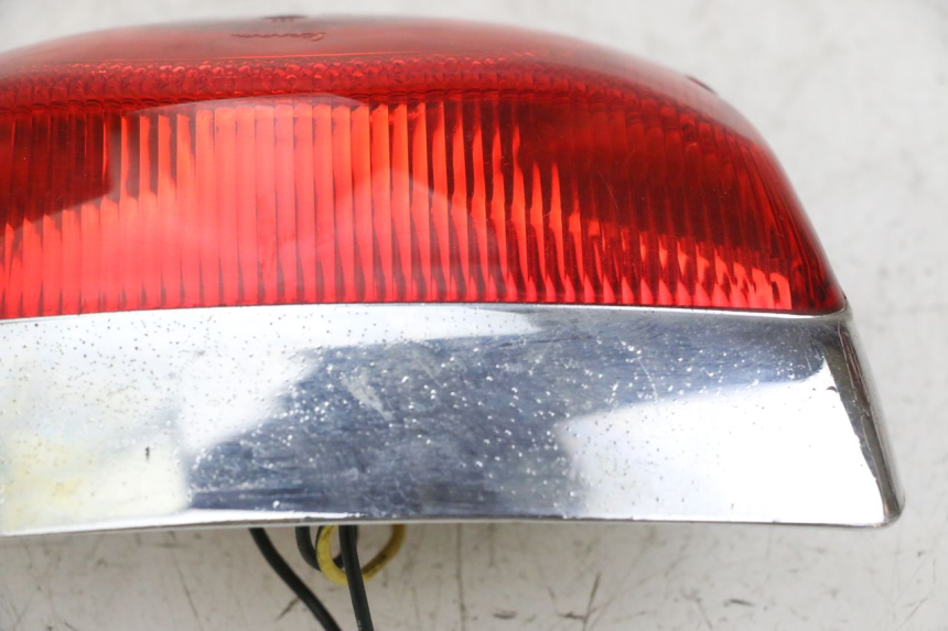 photo de TAIL LIGHT PIAGGIO VESPA LX 150 (2005 - 2013)