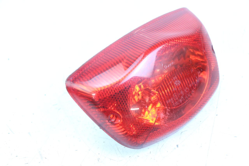 photo de TAIL LIGHT PIAGGIO VESPA LX 2T 50 (2005 - 2013)