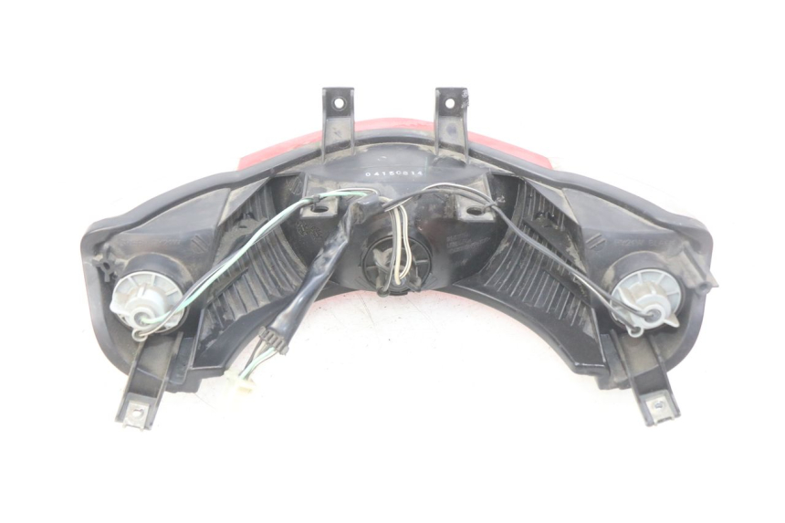 photo de REAR LIGHT SUZUKI SIXTEEN 125 (2008 - 2010)