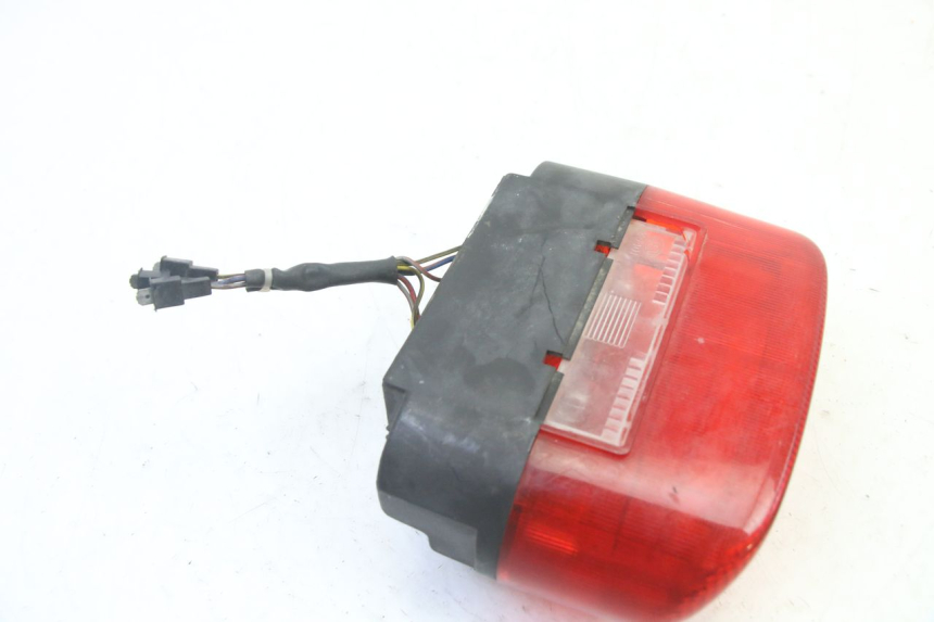 photo de TAIL LIGHT TRIUMPH SPRINT 900 (1995 - 1998)