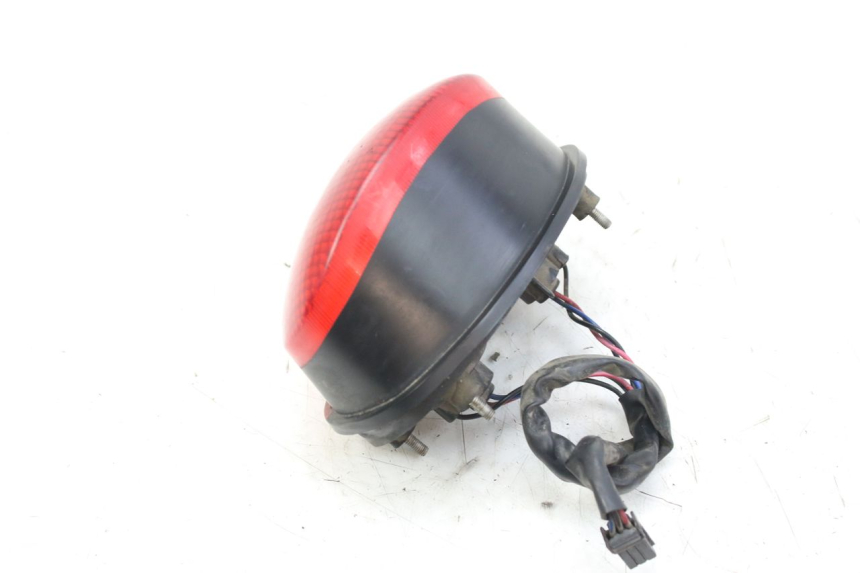photo de REAR LIGHT TRIUMPH SPRINT ST 955 (1999 - 2001)