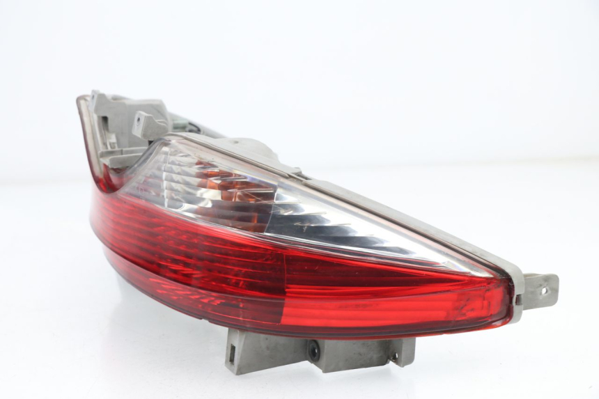 photo de REAR LIGHT SUZUKI BURGMAN 125 (2007 - 2014)