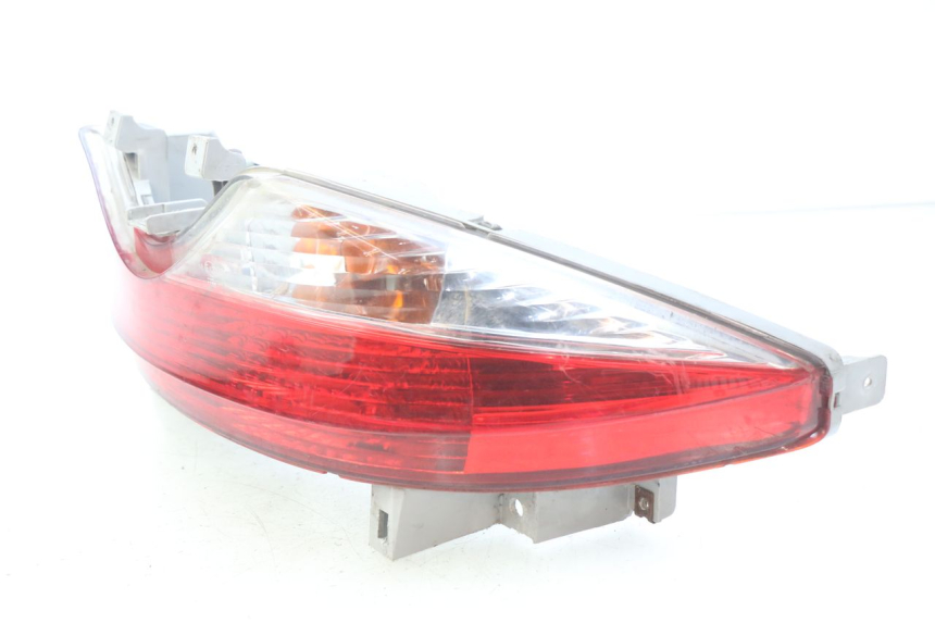 photo de REAR LIGHT SUZUKI BURGMAN 125 (2007 - 2014)