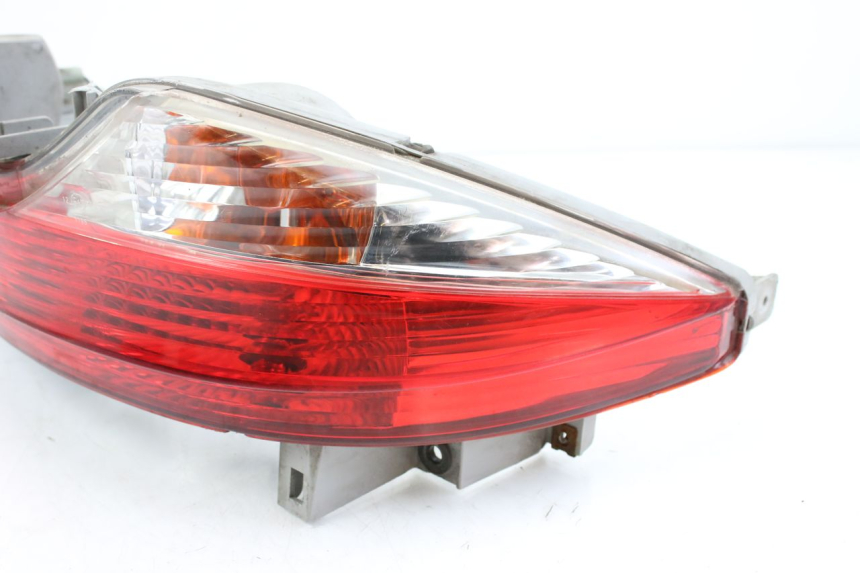 photo de REAR LIGHT SUZUKI BURGMAN 125 (2007 - 2014)