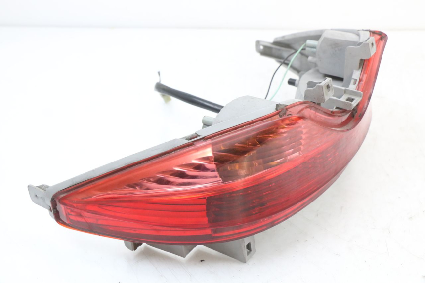 photo de REAR LIGHT SUZUKI BURGMAN 125 (2007 - 2014)