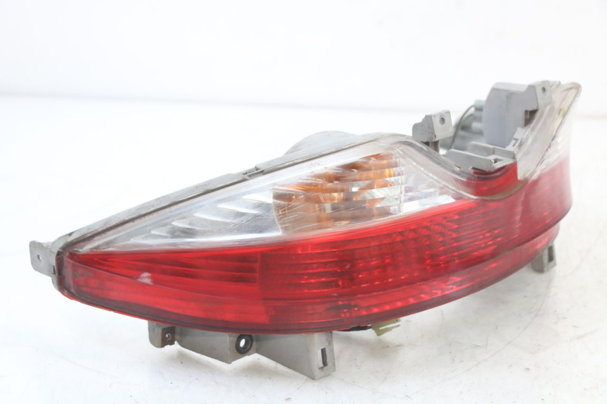 photo de REAR LIGHT SUZUKI BURGMAN 125 (2007 - 2014)