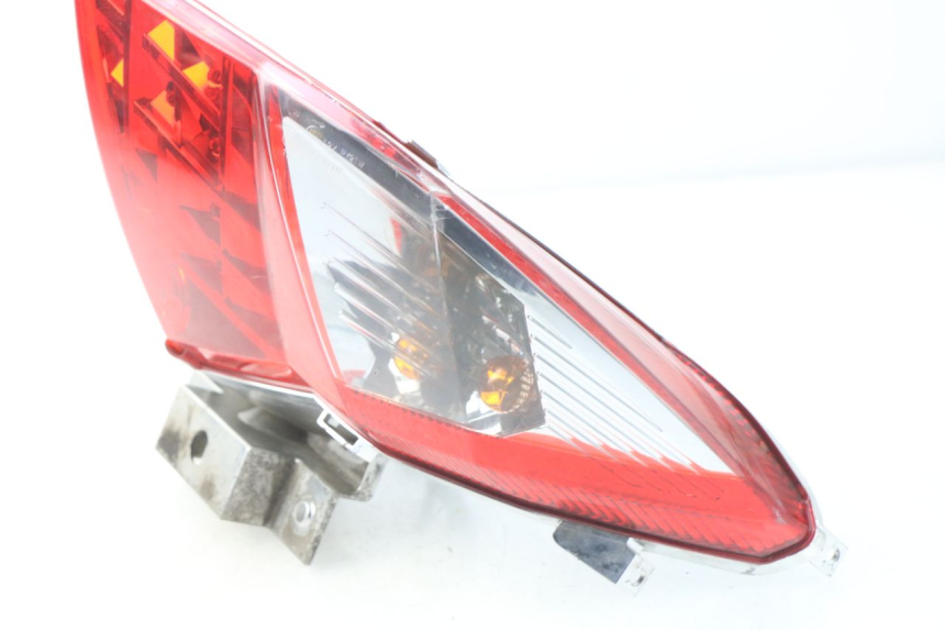 photo de TAIL LIGHT SYM JOYMAX 250 (2013 - 2017)