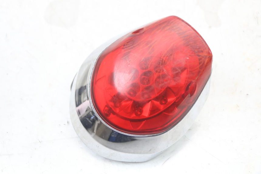 photo de REAR LIGHT SYM MIO 50 (2011 - 2017)