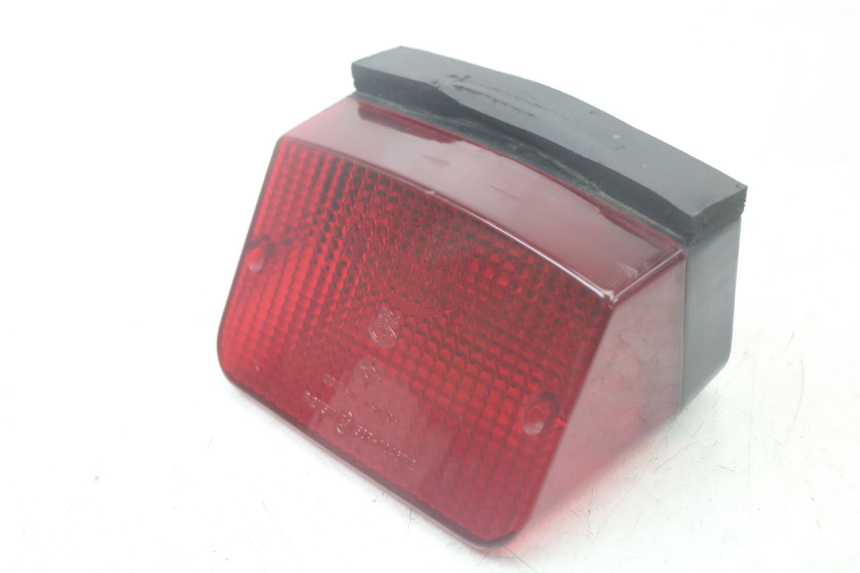 photo de REAR LIGHT TRIUMPH SPEED TRIPLE T301 900 (1994 - 1996)