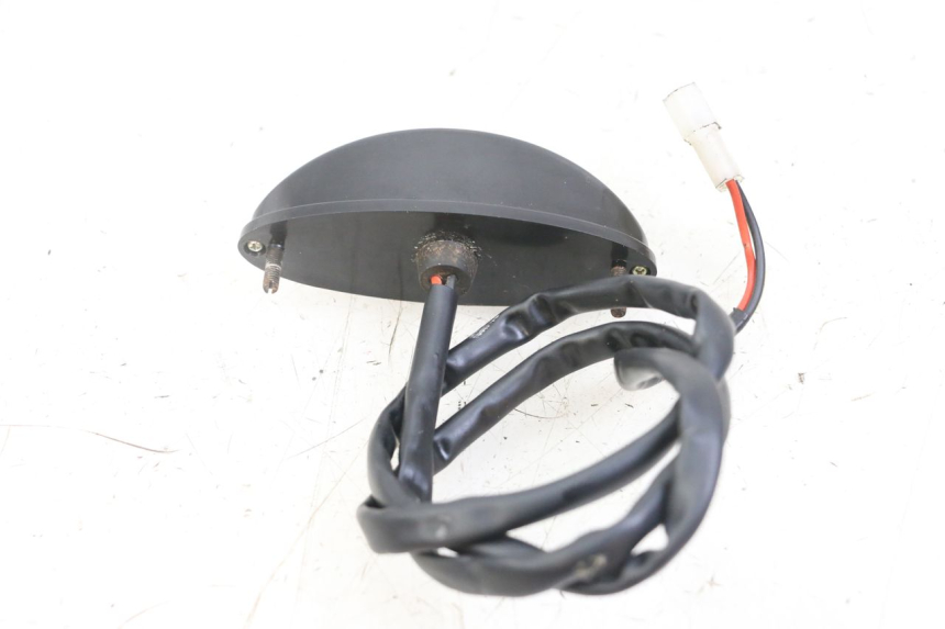 photo de TAIL LIGHT VENT DERAPAGE 50 (2018 - 2023)