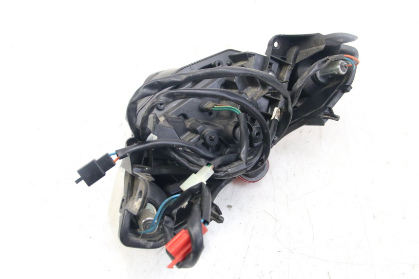 photo de REAR LIGHT HONDA VISION NSC R 50 (2013 - 2015)