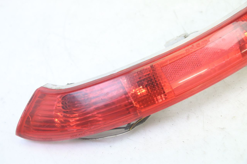 photo de REAR LIGHT PIAGGIO XEVO - X EVO 125 (2007 - 2016)