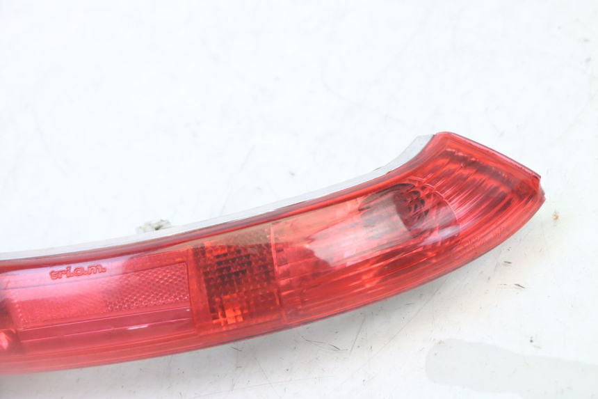 photo de REAR LIGHT PIAGGIO XEVO - X EVO 125 (2007 - 2016)