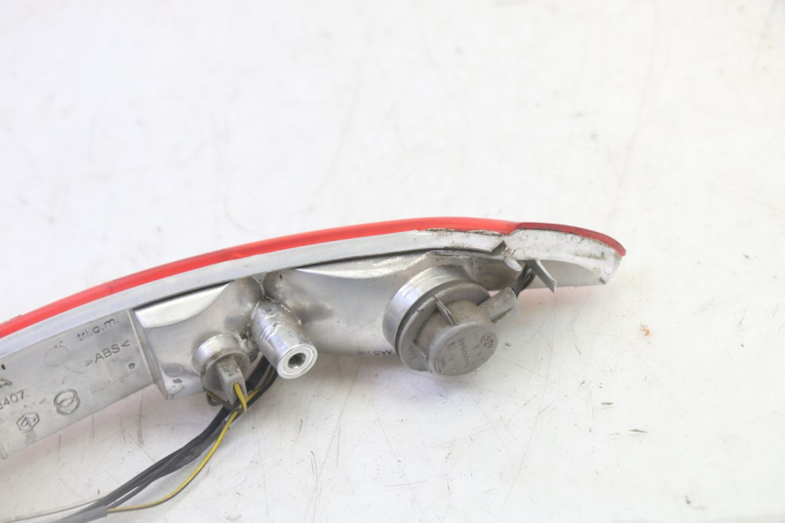 photo de REAR LIGHT PIAGGIO XEVO - X EVO 125 (2007 - 2016)