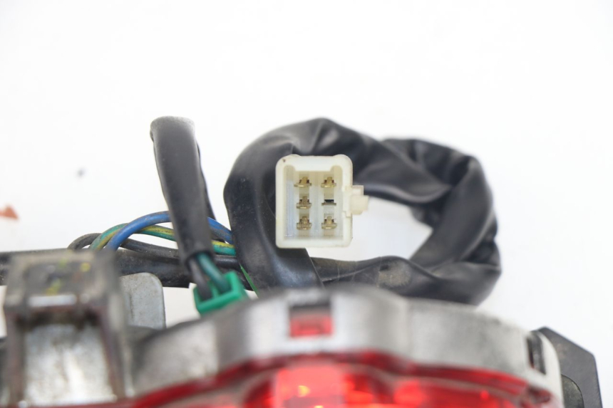 photo de REAR LIGHT YAMAHA BW'S BWS 125 (2010 - 2013)