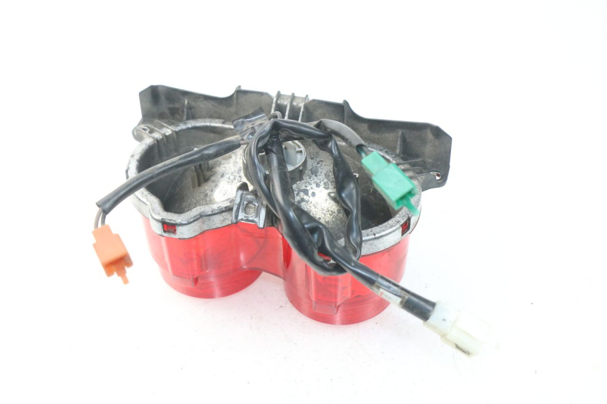 photo de REAR LIGHT YAMAHA BW'S BWS 125 (2010 - 2013)