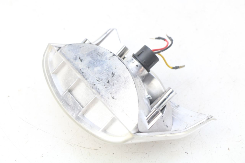 photo de REAR LIGHT YAMAHA BW'S NAKED 50 (2008 - 2019)