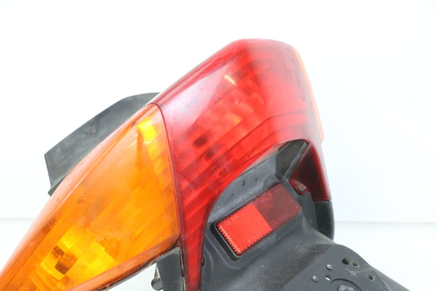 photo de REAR LIGHT YAMAHA CYGNUS X 125 (2004 - 2007)