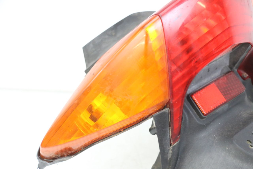 photo de REAR LIGHT YAMAHA CYGNUS X 125 (2004 - 2007)