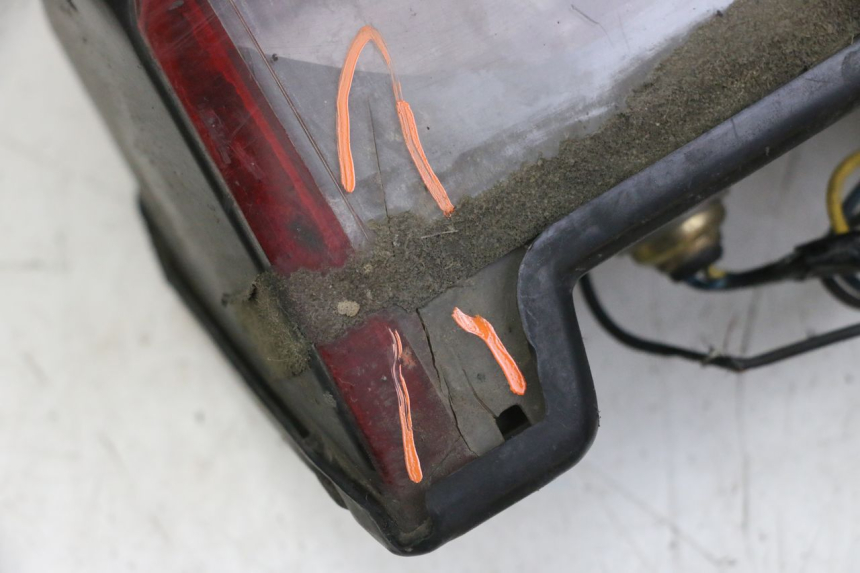 photo de TAIL LIGHT YAMAHA FZS FAZER 600 (2001 - 2003)