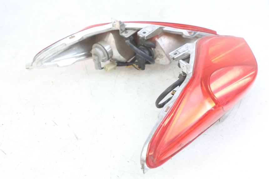 photo de REAR LIGHT YAMAHA X-MAX XMAX 125 (2010 - 2014)