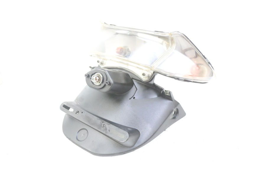 photo de REAR LIGHT YAMAHA XP T-MAX TMAX ABS 500 (2004 - 2007)