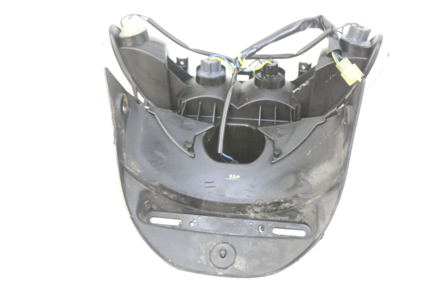 photo de REAR LIGHT YAMAHA XP T-MAX TMAX ABS 500 (2004 - 2007)