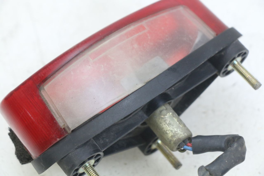 photo de REAR LIGHT YAMAHA YZF R THUNDERCAT 600 (1996 - 2003)