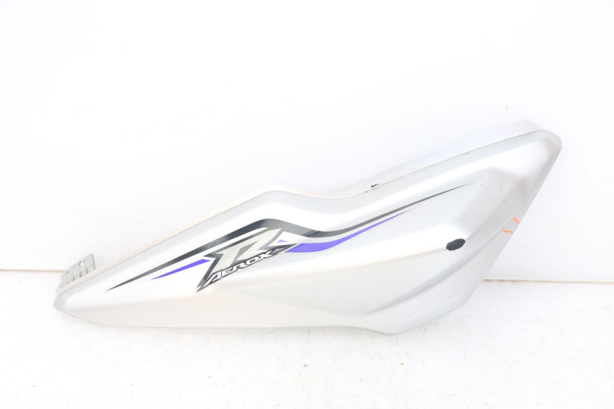 photo de RIGHT REAR SIDE PANEL YAMAHA AEROX 2T 50 (2013 - 2017)