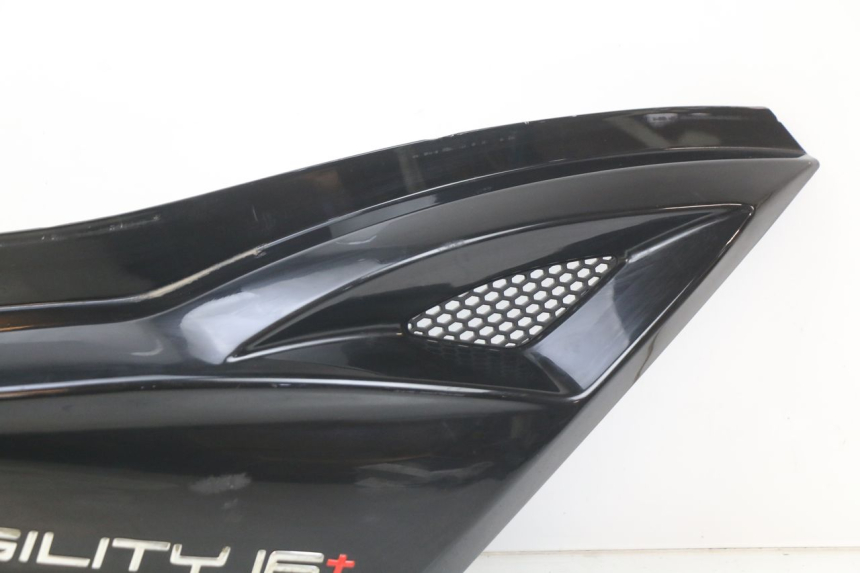 photo de RIGHT REAR SIDE PANEL KYMCO AGILITY 16+ 4T 50 (2018 - 2023)