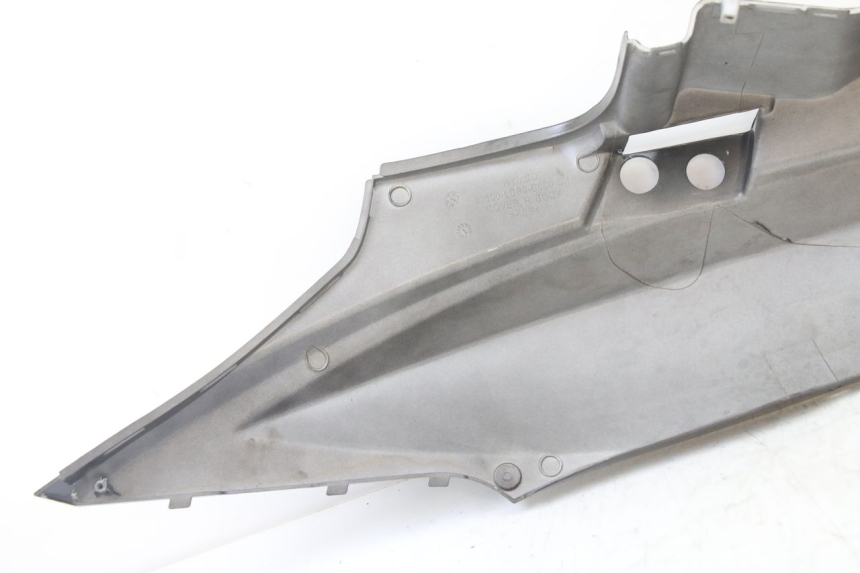 photo de RIGHT REAR SIDE PANEL KYMCO AGILITY 4T 50 (2005 - 2018)
