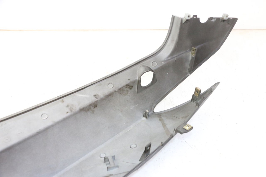 photo de REAR RIGHT PANEL KYMCO AGILITY NAKED RENOUVO 2T 50 (2011 - 2018)