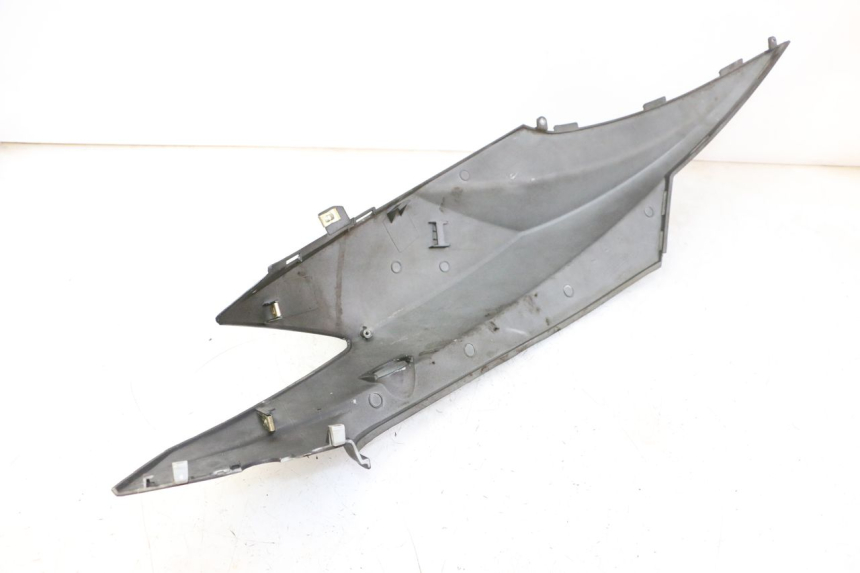 photo de REAR RIGHT PANEL KYMCO AGILITY NAKED RENOUVO 2T 50 (2011 - 2018)