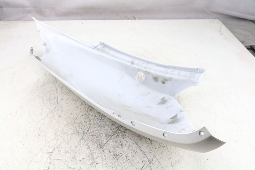 photo de REAR RIGHT PANEL APRILIA ATLANTIC S 125 (2010 - 2013)