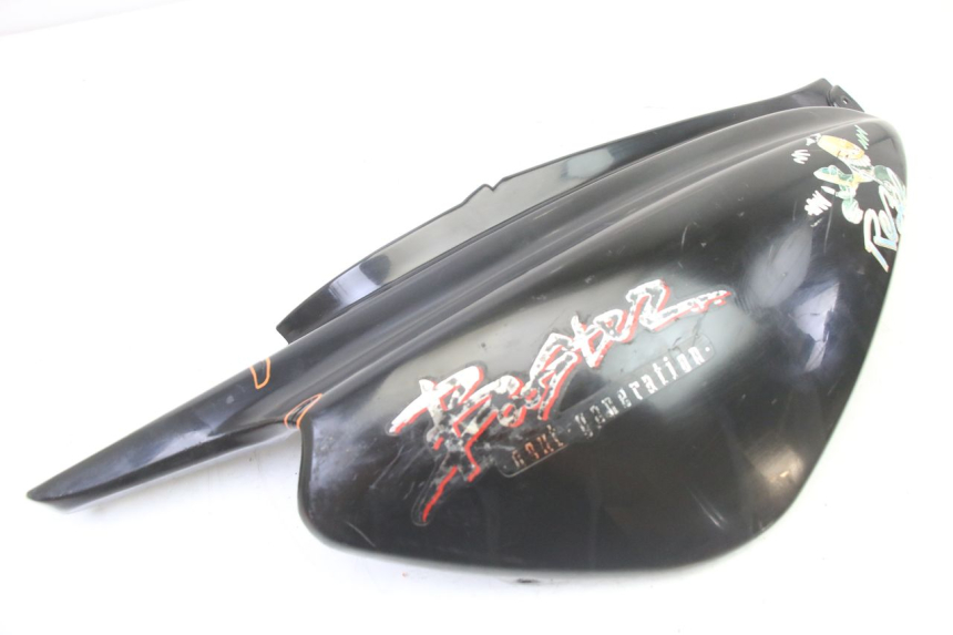 photo de RIGHT REAR SIDE PANEL MBK BOOSTER NEXT GENERATION 50 (1995 - 1998)