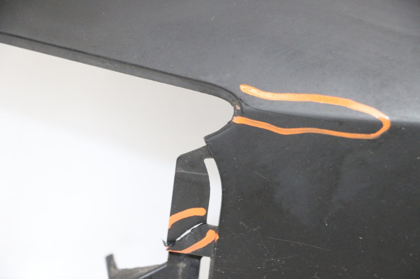 photo de REAR RIGHT PANEL SUZUKI BURGMAN 125 (2007 - 2014)