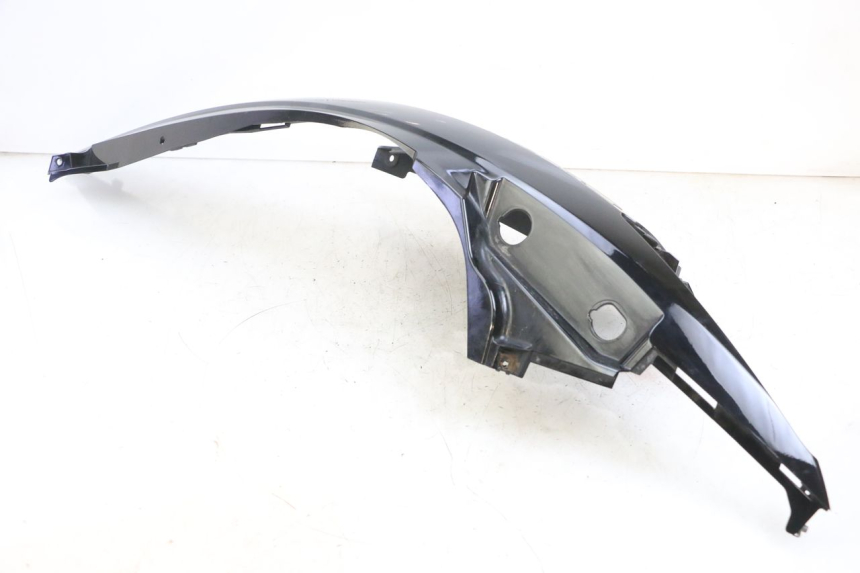 photo de REAR RIGHT PANEL SUZUKI BURGMAN 125 (2007 - 2014) - Technical close-up