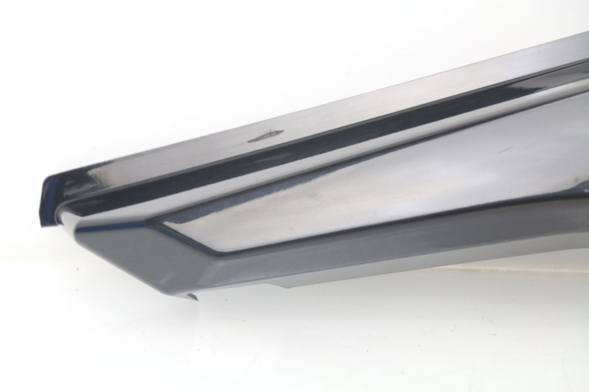 photo de RIGHT REAR SIDE PANEL YAMAHA BW'S BWS 125 (2010 - 2013)